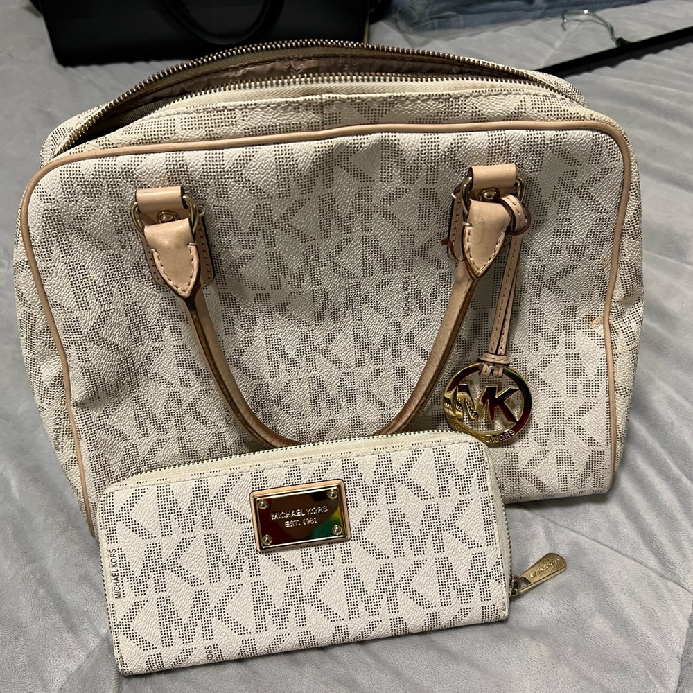 Michael Kors purse and wallet
